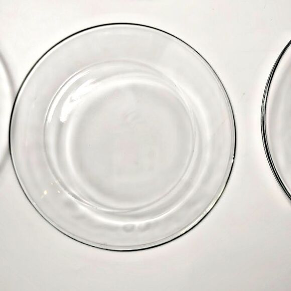 Set 6  Clear Glass Desert / Bread Plates 7.25 Inch - Picture 4 of 4
